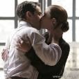 Viktor (Rafael Cardoso) e Silvia (Nathalia Dill) não deveriam, mas se apaixonaram perdidamente um pelo outro em "Joia Rara"