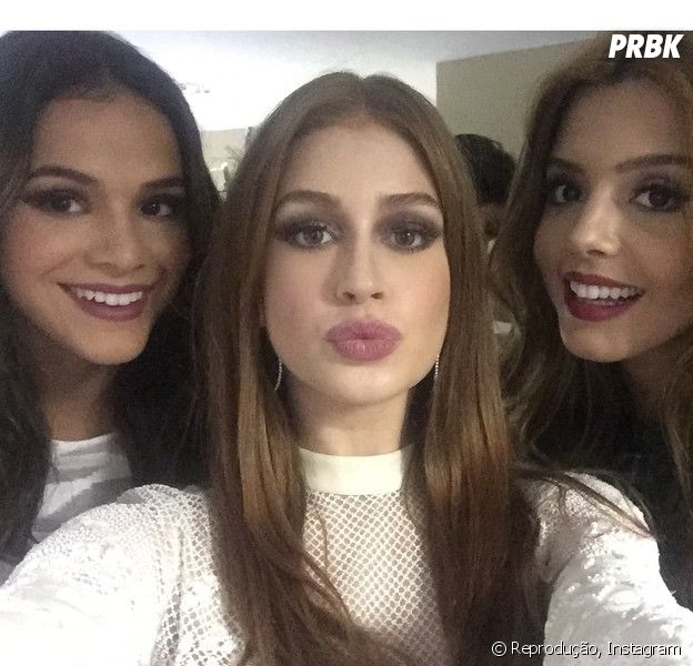 Marina Ruy Barbosa, Bruna Marquezine e Giovanna Lancellotti, na festa de 50 anos da Globo, posam juntas para selfie