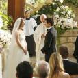 Em "Revenge", acontecerá o aguardado casamento de Emily (Emily VanCamp) e Daniel (Joshua Bowman)