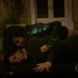Surra no chão em "Salve Jorge"! Morena (Nanda Costa) deu um castigo em Lívia (Claudia Raia)!