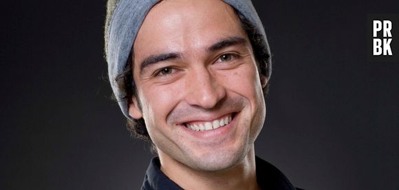 Alfonso Herrera interpreta personagem gay na série "Sense 8", da Netflix