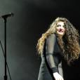 A cantora Lorde revelou "No Better", uma faixa electro-pop