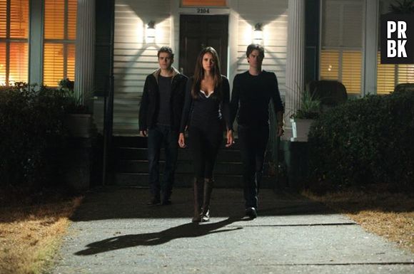 Stefan (Paul Wesley), Elena (Nina Dobrev) e Damon (Ian Somerhalder) sofreram na mão de Katherine (Nina Dobrev) em "The Vampire Diaries"