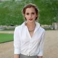  Emma Watson foi sofrer bullying depois de famosa! Segundo fontes, sempre que ela fazia alguma interven&ccedil;&atilde;o nas aulas da universidade algu&eacute;m dizia "tr&ecirc;s pontos para Grifin&oacute;ria" 