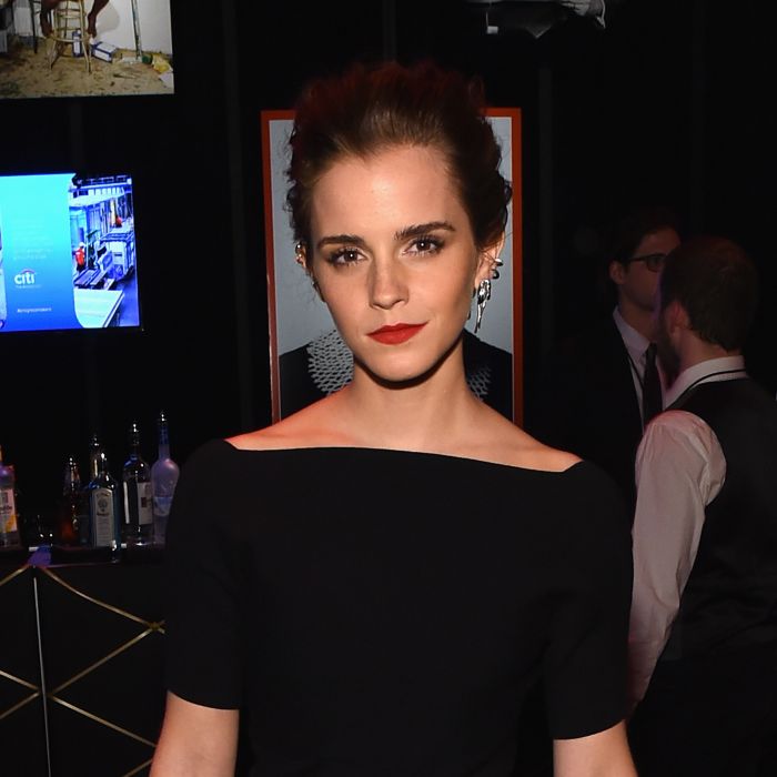  Além de uma atriz consagrada, Emma Watson se envolve na política quando o assunto é feminismo 