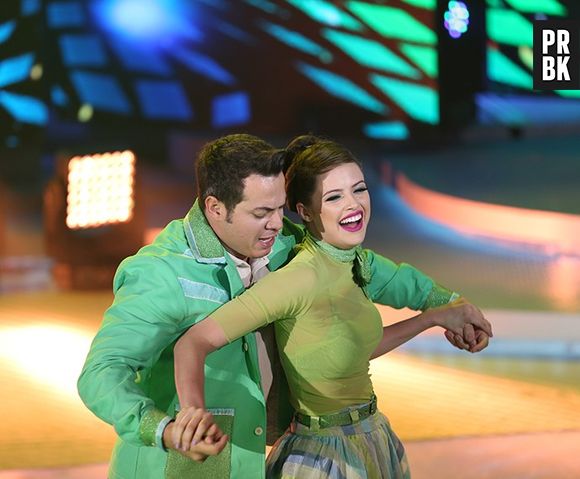 Agatha Moreira deixou a berlinda da "Dança dos Famosos 2015" no domingo (13)