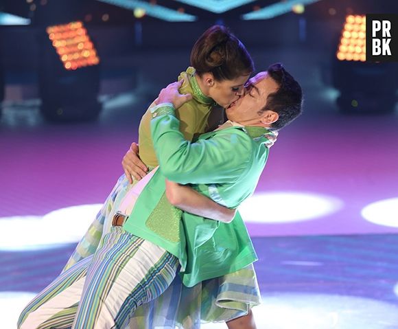 Na "Dança dos Famosos 2015": Viviane Araújo vira líder e Agatha Moreira não é mais a última colocada