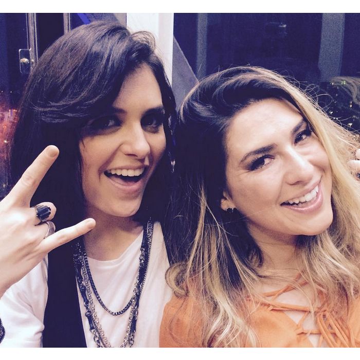 Mônica Iozzi e Fernanda Paes Leme foram conferir o show do Queen no Rock in Rio 2015