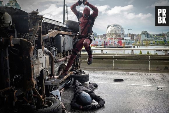 Ryan Reynolds interpreta o protagonista, em "Deadpool"