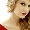 Taylor Swift assume o nono lugar na lista das 30 maiores cantoras. Assista ao show dela no iHeartRadio Music Festival em 2012