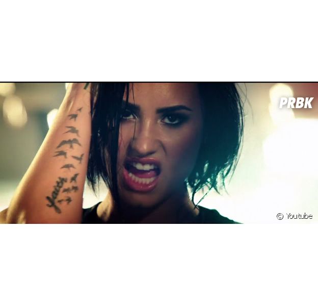O clipe de "Confident", da Demi Lovato, já está disponível no Youtube!