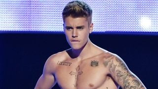 Justin Bieber pelado novamente? Nudes do astro fazem sucesso e cantor é convidado a lançar vibrador!