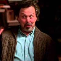 Em "Supernatural": na 11ª temporada, Metatron (Curtis Armstrong) está de volta em novo trailer!