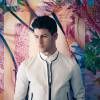 Nick Jonas já se disse honrado por interpretar gays em séries