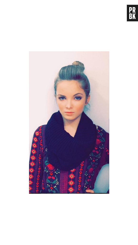 Giovanna Chaves, de "Cúmplices de um Resgate", faz carão e mostra penteado moderno!