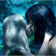 Jane (Débora Nascimento) e Tarzan (José Loreto) vivem uma história de amor em "Tarzan"