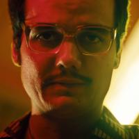 Em "Serra Pelada": Wagner Moura volta à telinha da Globo como vilão!