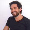 A barba do ex-RBD Alfonso Herrera faz muito sucesso, principalmente entre os fãs de "Sense8"