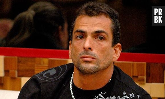 No "BBB10", Marcelo Dourado era protagonista de vários comentários homofóbicos e polêmicos