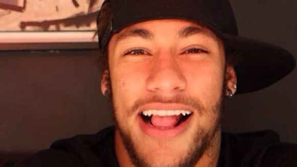 Neymar revela desejo de ser anônimo: "Eu quero ir ao pagode, cinema, shopping"