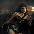 Mulher-Maravilha (Gal Gadot) aparece em novo vídeo de "Batman Vs Superman: A Origem da Justiça"