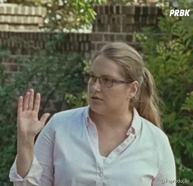 Em "The Walking Dead": Denise morre atingida por tiro de fecha da arma de Daryl!