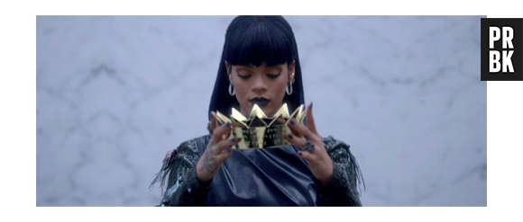 Rihanna destrona Taylor Swift novamente e se torna a artista feminina mais visualizada do VEVO!