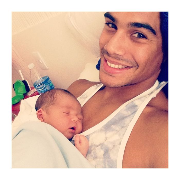 Micael Borges está curtindo a vida com Zion, seu primeiro filho