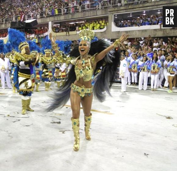 A primeira vez que Sabrina Sato foi rainha de bateria da Vila Isabel foi em 2011