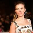 Scarlett Johansson está grávida de seu primeiro filme
