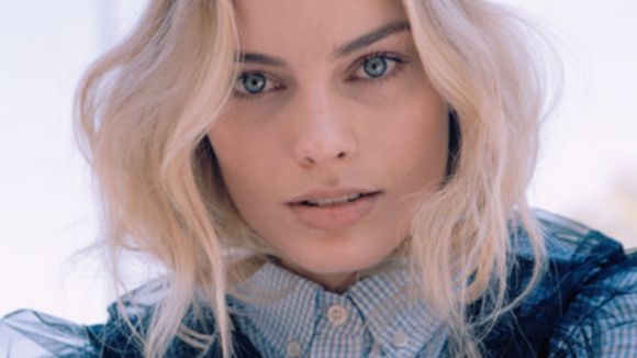 Margot Robbie, de "Esquadrão Suicida", não trocaria a Arlequina por ninguém: "Melhor personagem"