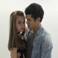 Klara Castanho publica foto com Júlio Oliveira, de "Os Dez Mandamentos", em clima de romance!