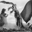 Godzilla enfrentava diversos outras criaturas, como o monstro de 3 cabeças no filme de 1964