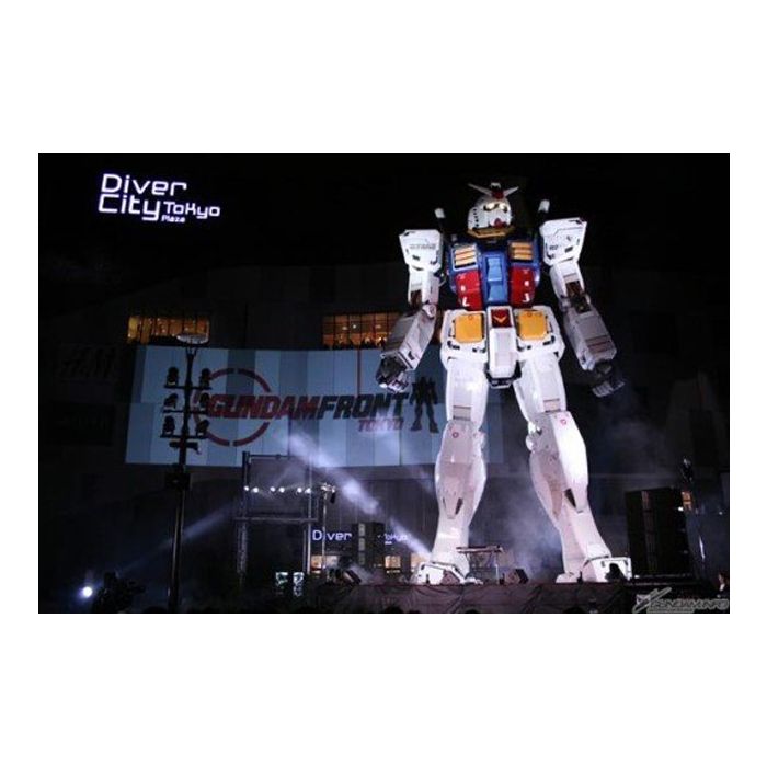 E essa estátua gigante de &quot;Gundam Wing&quot;? Será que ela funciona?