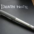 Em "Death Note", esse livro era bastante perigoso. Mas será que o que vendem nas lojas tem o mesmo poder?