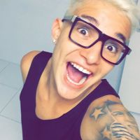 MC Gui faz nova tatuagem inspirada em Justin Bieber e fãs comentam a novidade no Facebook!