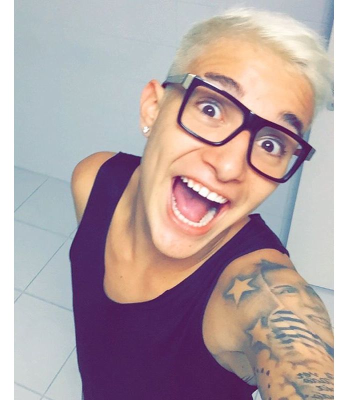 Mc Gui Faz Nova Tatuagem Inspirada Em Justin Bieber E Fas Comentam A Novidade No Facebook Purebreak
