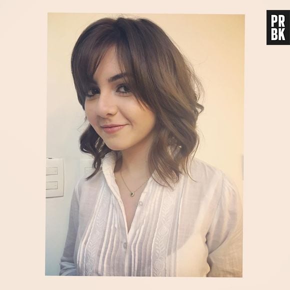 Klara Castanho de visual novo! Atriz corta os fios longos