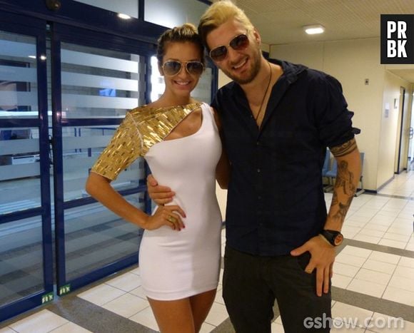 Tatiele e Cássio, do "BBB14", foram juntos ao "Domingão do Faustão"