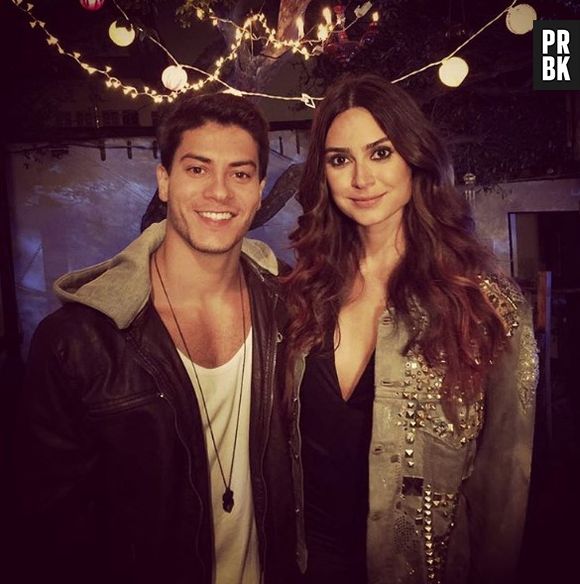 Arthur Aguiar e Tahila Ayala trabalharam juntos no clipe de "A Flor"