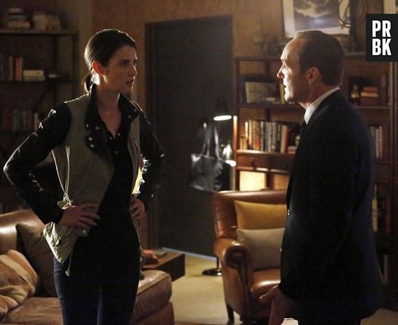 Coulson (Clark Gregg) vai ter complicações com a Agente Hill (Cobie Smulders) em "Agents of SHIELD"