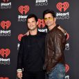 Taylor Lautner e Jon Stamos, de "Scream Queens", deixaram a galera suspirando durante festival
