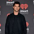 Taylor Lautner pode ser visto na série "Scream Queens",