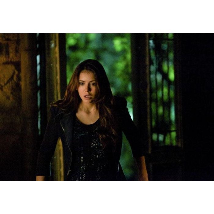  Elena (Nina Dobrev) correr&amp;aacute; um grave risco em &quot;The Vampire Diaries&quot; 