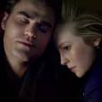  Os f&atilde;s de "The Vampire Diaries" torcem para Stefan (Paul Wesley) e Caroline (Candice Accola) ficarem juntos 