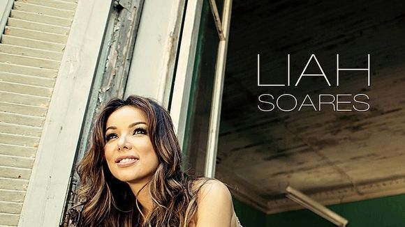 Sucesso na trilha de "Em Família", Liah Soares termina de gravar novo álbum