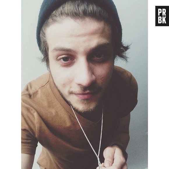 Chay Suede se chama na verdade Roobertchay