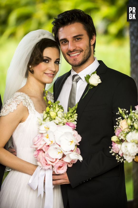 A Laís Pinho casou com o Hugo Bonemer! Mas calma, foi só em "Malhação"!