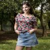 Gabriela Medvedovski interpreta Keyla, do grupo "as five", em "Malhação - Viva a Diferença", novela da Globo