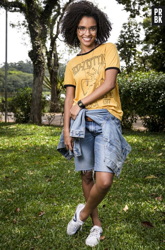 Heslaine Vieira é a Ellen, do grupo "as five", em "Malhação - Viva a Diferença", novela da Globo